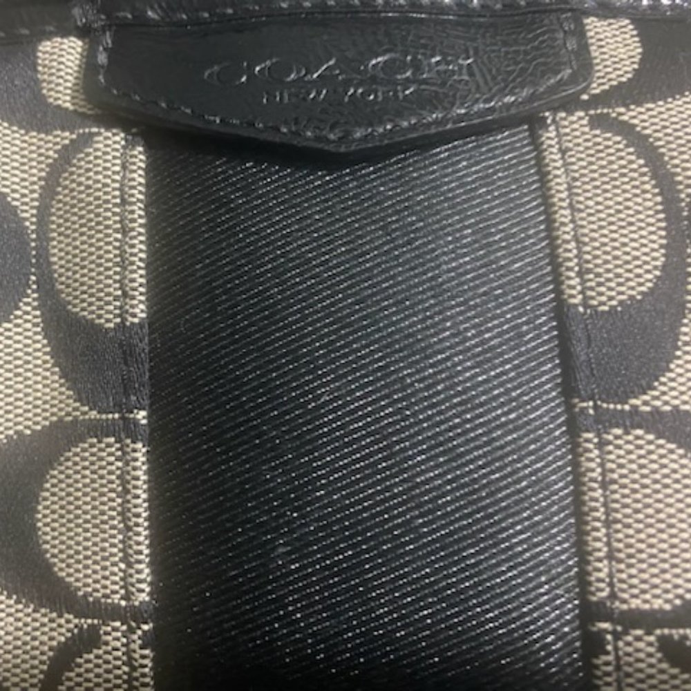 Euc Coach Signature Stripe Drawstring Carryall To… - image 6
